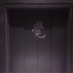 妓女张开腿被男人使劲cao免费
